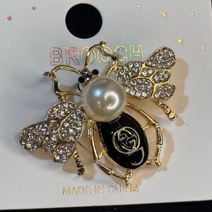 Fashion Jewelry Gold Tone with Black on White Faux Pearl and Crystal Bee Brooch